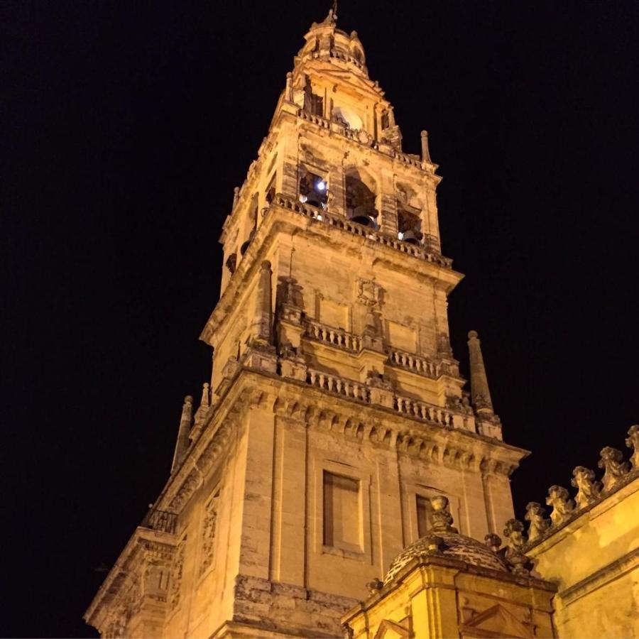 Апартаменти Entre 2 Mezquitas Кордова Екстер'єр фото